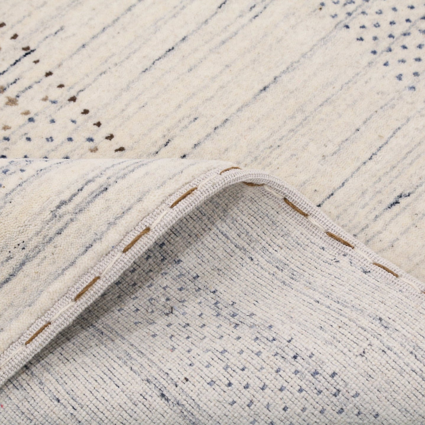 Center Pattern Natural Hand Loomed Wool Area Rug - The Rug Decor