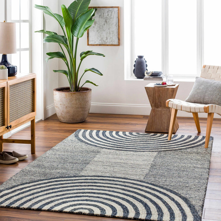 Chantesuta Contemporary Style Black And Beige Area Rug - The Rug Decor