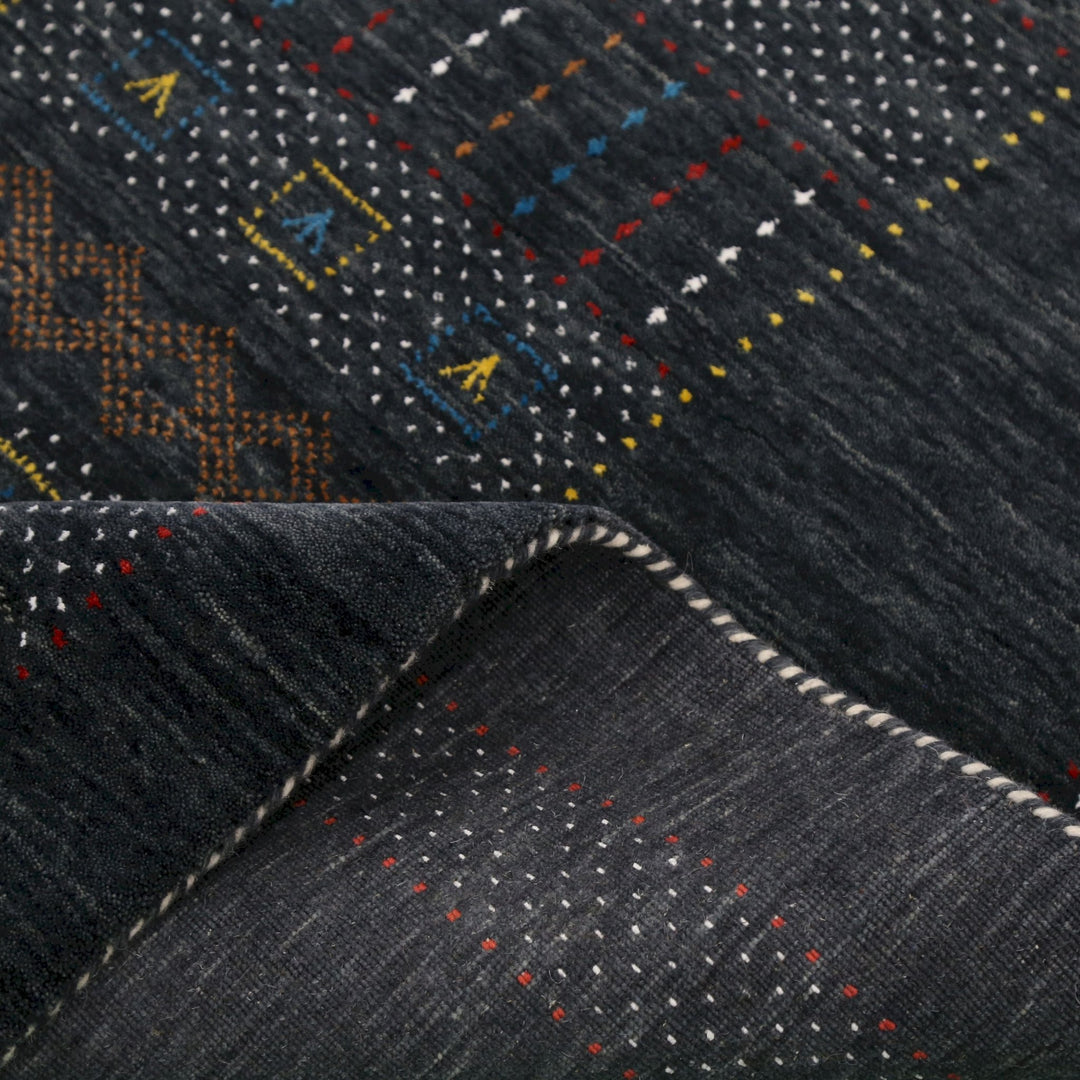 Charcoal Center Pattern Hand Loomed Wool Area Rug - The Rug Decor