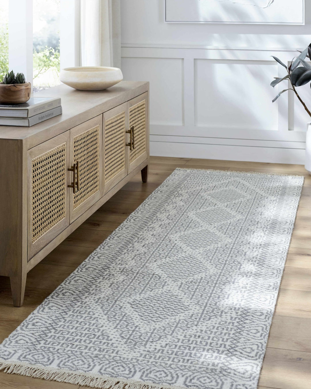Claus Contemporary Geometrical Gray And Ivory Rug - The Rug Decor