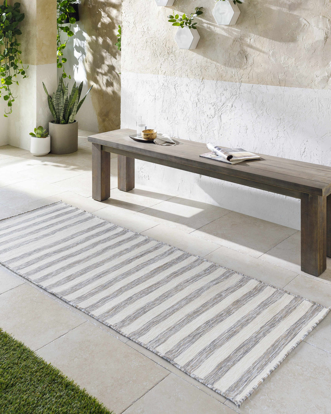 Clackmannanshire Gray And Ivory Modern Style Outdoor Area Rug
