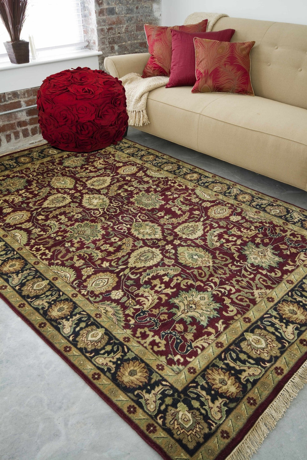 Coalinga Traditional Floral Design Red And Beige Wool Area Rug - The Rug Decor