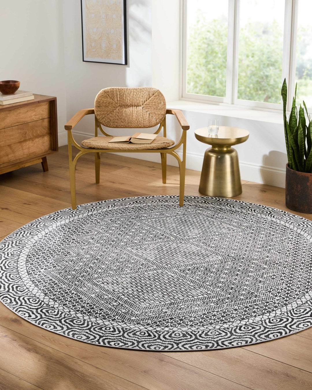 Coledale Modern Geometric Design Black & White Washable Rug - The Rug Decor