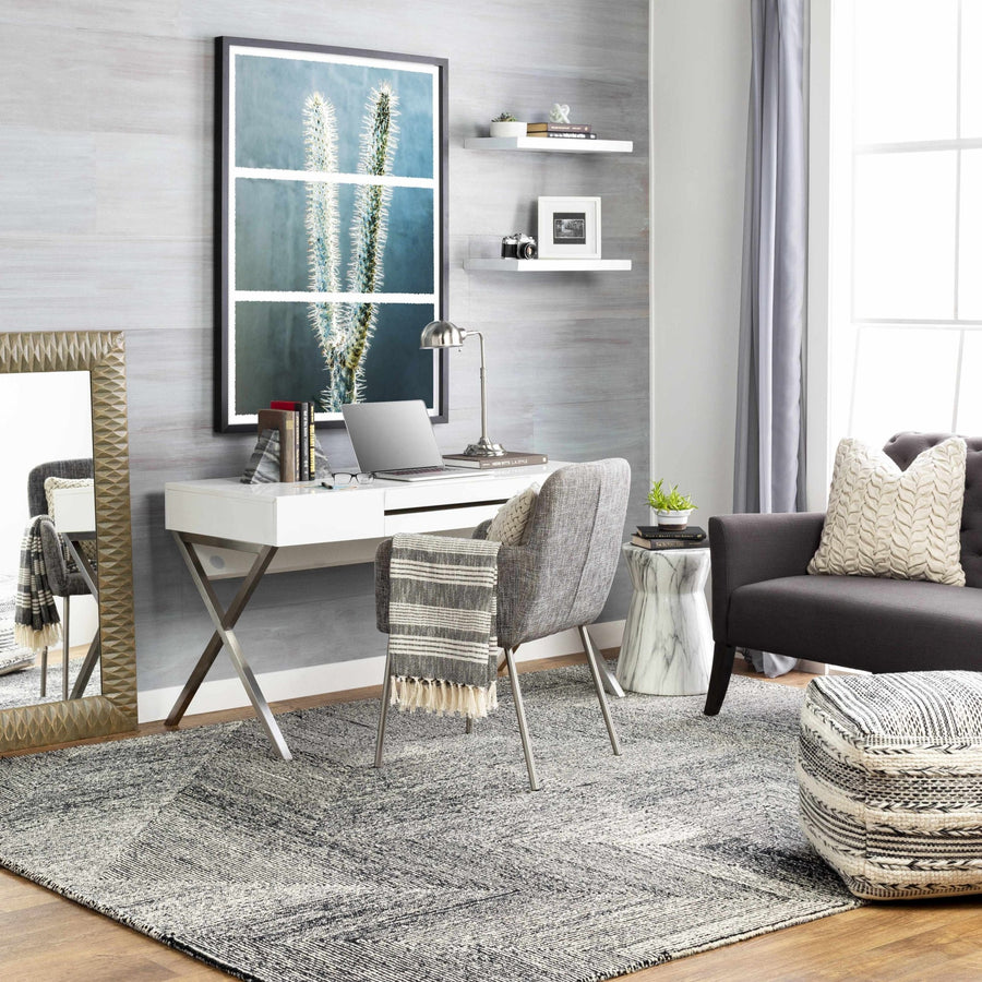 Conshohocken Contemporary Geometrical Black And Gray Rug - The Rug Decor