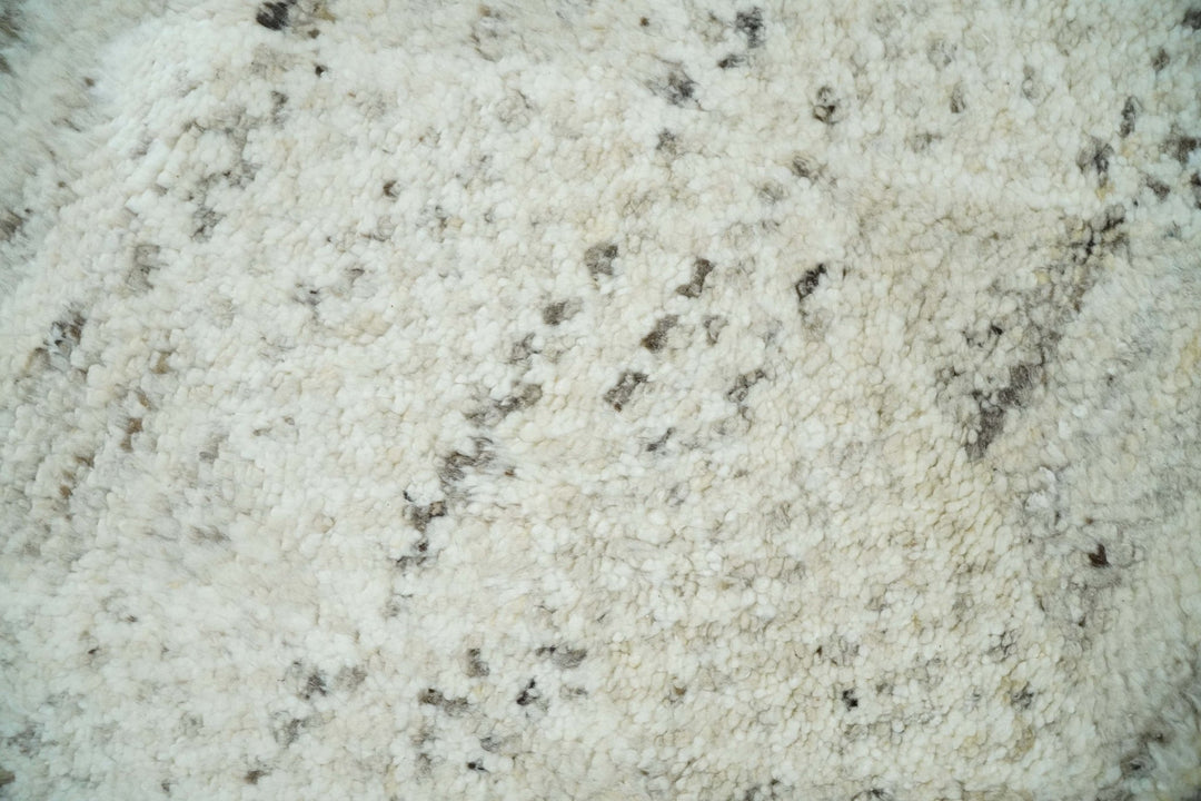 Contemporary Woolen Ivory and Brown 8.4x10.5 hand knotted Geometrical Area rug - The Rug Decor