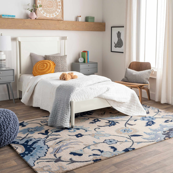 Cassadaga Traditional Floral Beige And Blue Hand Tufted Wool Area Rug