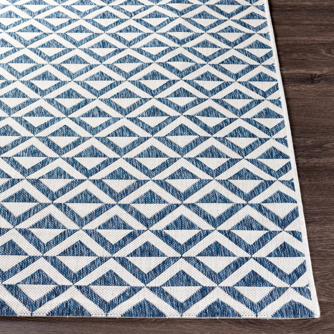 Cumby Denim Geometric Chevron Blue And White Machine Woven Outdoor Area Carpet - The Rug Decor