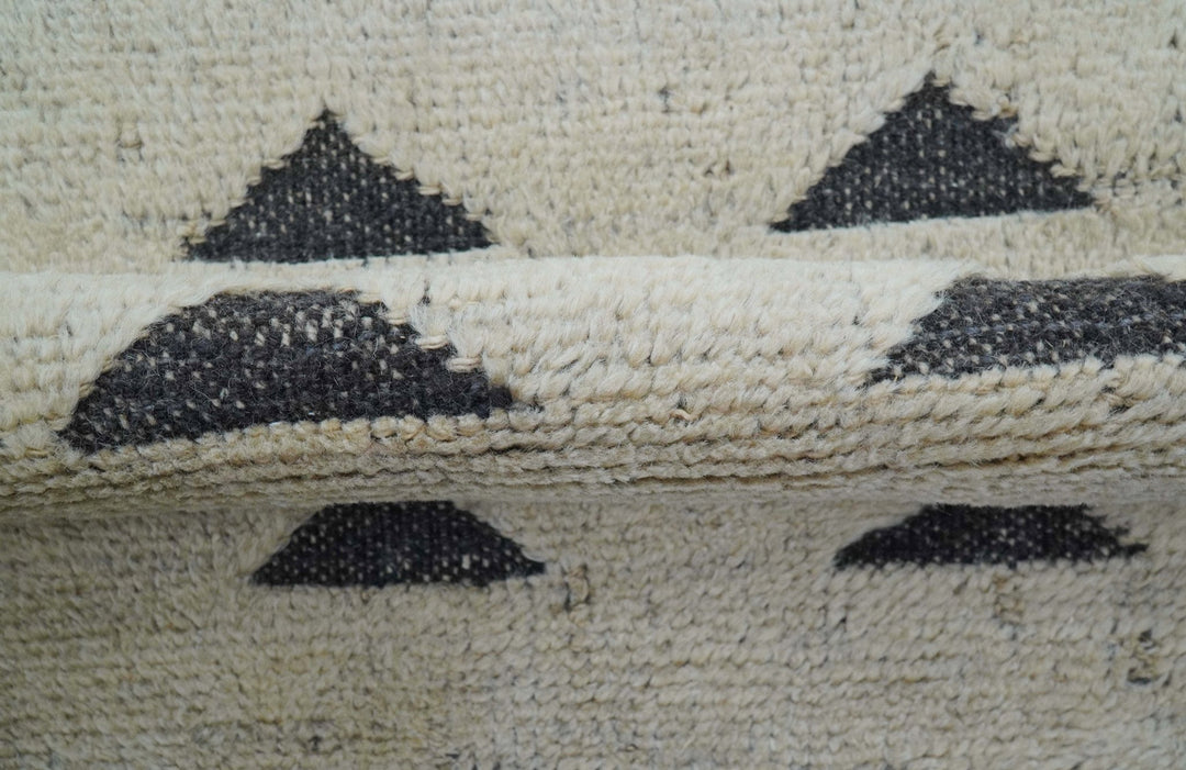 Custom Made Contemporary Design Black And Beige Hand knotted wool Area Rug - The Rug Decor