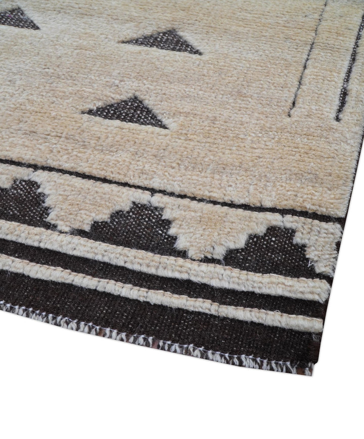 Custom Made Contemporary Design Black And Beige Hand knotted wool Area Rug - The Rug Decor