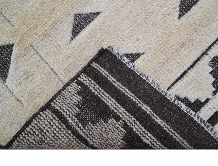 Custom Made Contemporary Design Black And Beige Hand knotted wool Area Rug - The Rug Decor