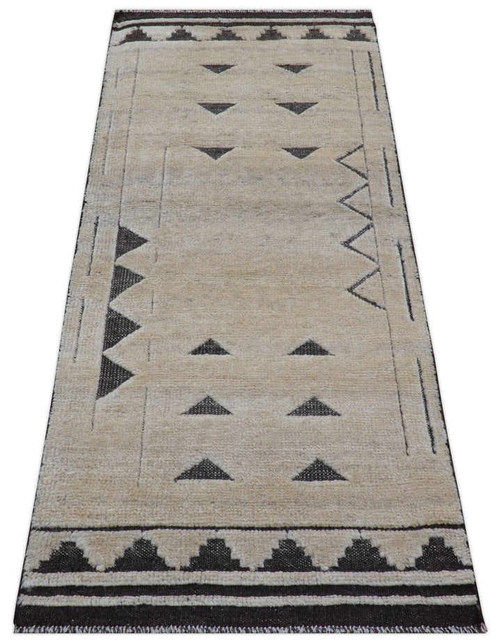 Custom Made Contemporary Design Black And Beige Hand knotted wool Area Rug - The Rug Decor
