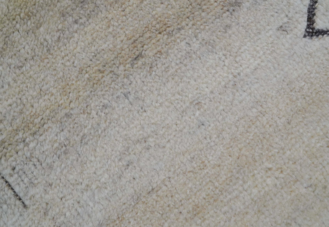 Custom Made Contemporary Design Black And Beige Hand knotted wool Area Rug - The Rug Decor