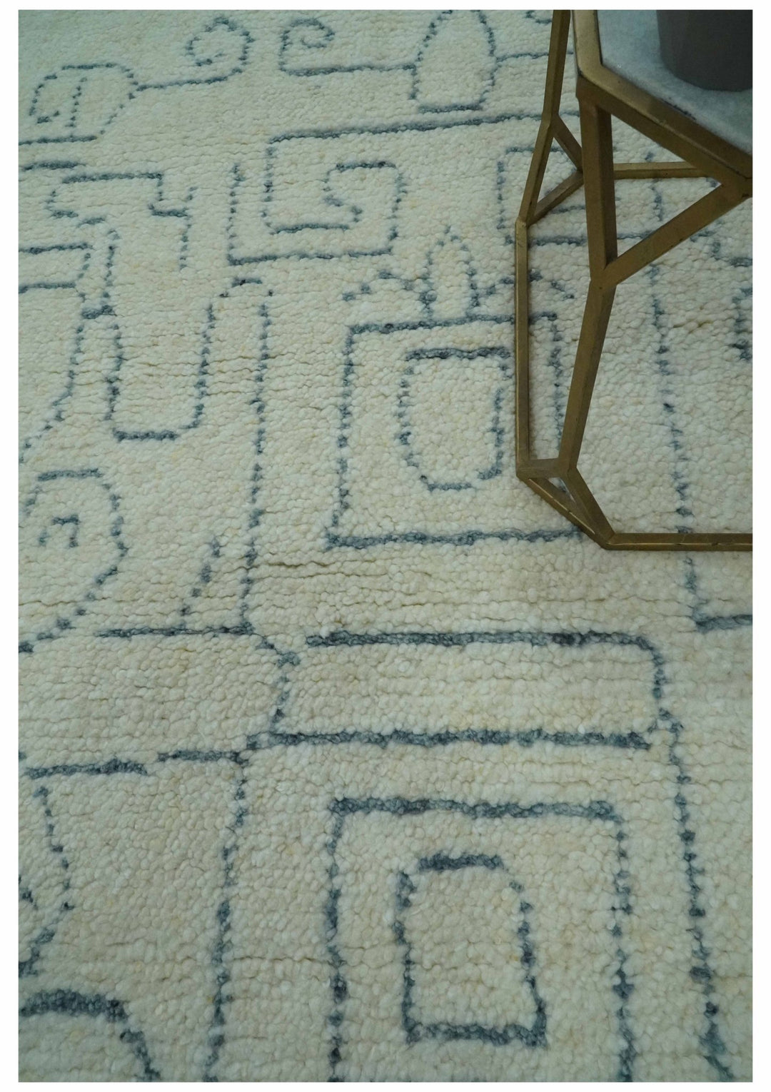 Ivory Maze Rug Custom Made Ivory, Beige and Gray Maze Design Hand knotted wool Area R ...