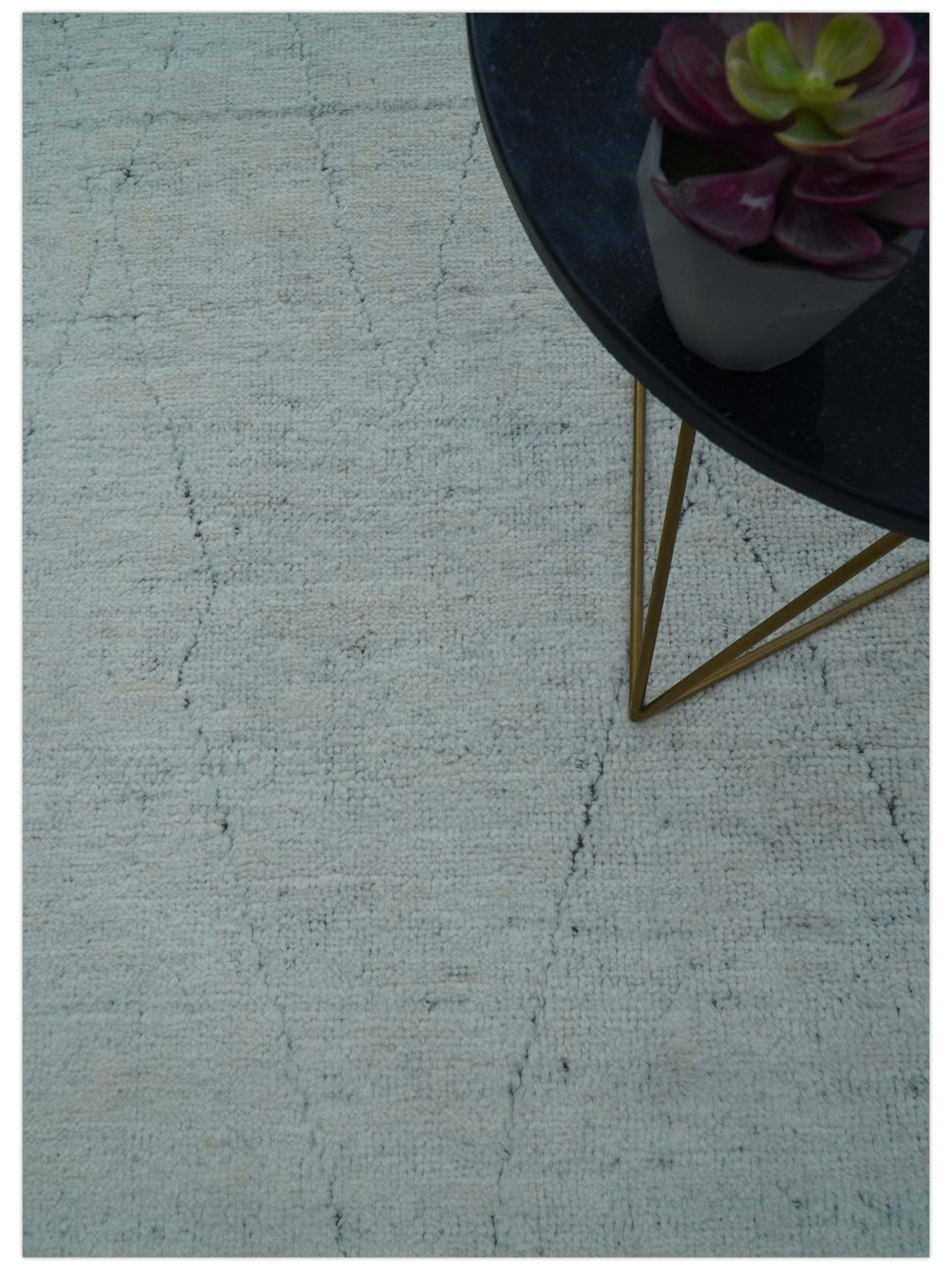 Custom Made Modern Contemporary White and Brown Hand Knotted Wool Rug - The Rug Decor