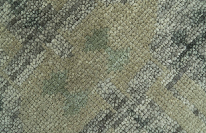 Custom Made Rug Modern Transitional Design Beige And Green Hand Knotted wool - The Rug Decor