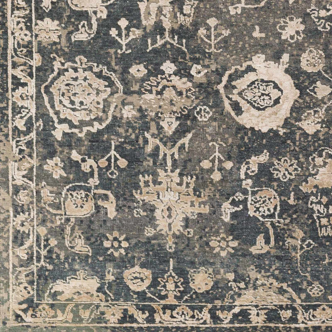 Cutlerville Traditional Floral Design Charcoal Hand Knotted Area Rug