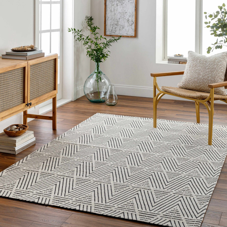 Dawid Modern chevron Ivory And Black Wool Area Rug - The Rug Decor