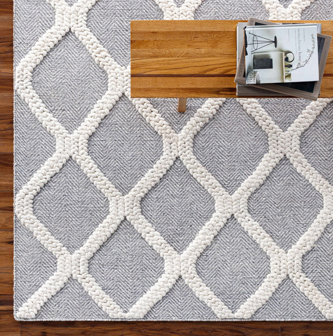 Della Trellis Pattern Ivory & Gray Hand Woven Wool Rug - The Rug Decor
