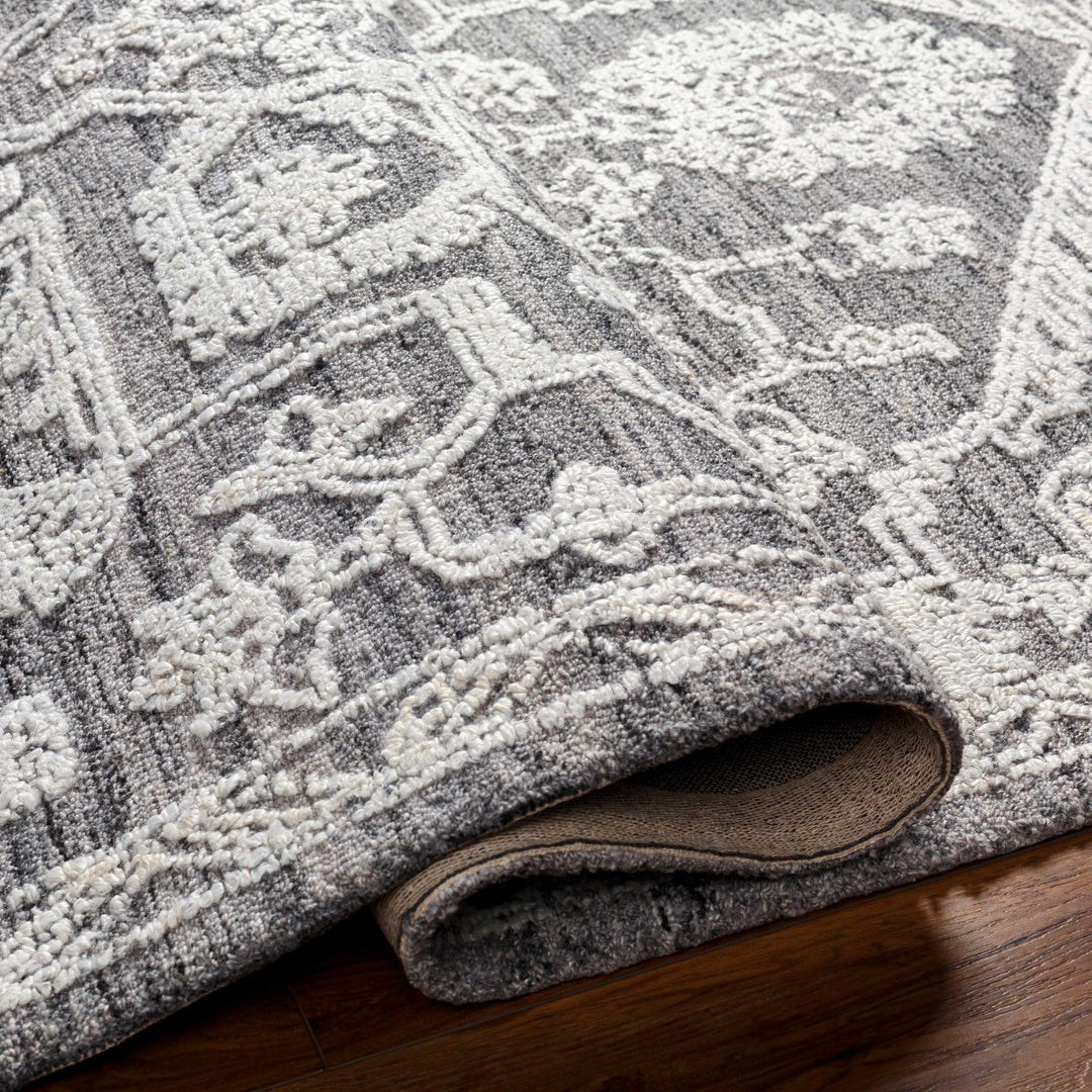 Derya Traditional Gray And Ivory Area Rug - The Rug Decor