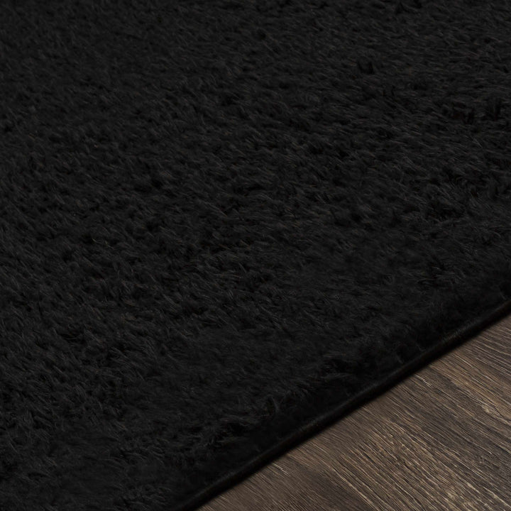 Mampurog Black Modern Solid Design Rug