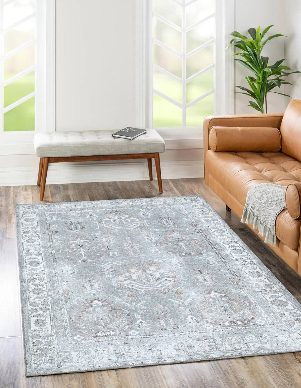 Distressed Style Traditional Machine Washable Grey Rug - The Rug Decor