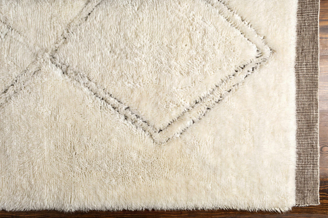 Eguia Bohemian Style Beige Hand Knotted Wool Rug - The Rug Decor