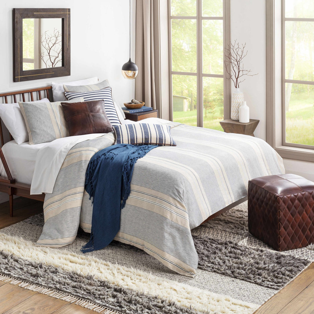 Elizabeth Contemporary Pattern Beige And Gray Hand Woven Wool Rug - The Rug Decor