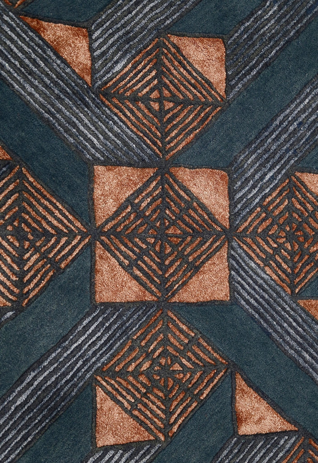 Empress Modern Geometrical Style Gray Hand Tufted 5x8 Wool Rug - The Rug Decor