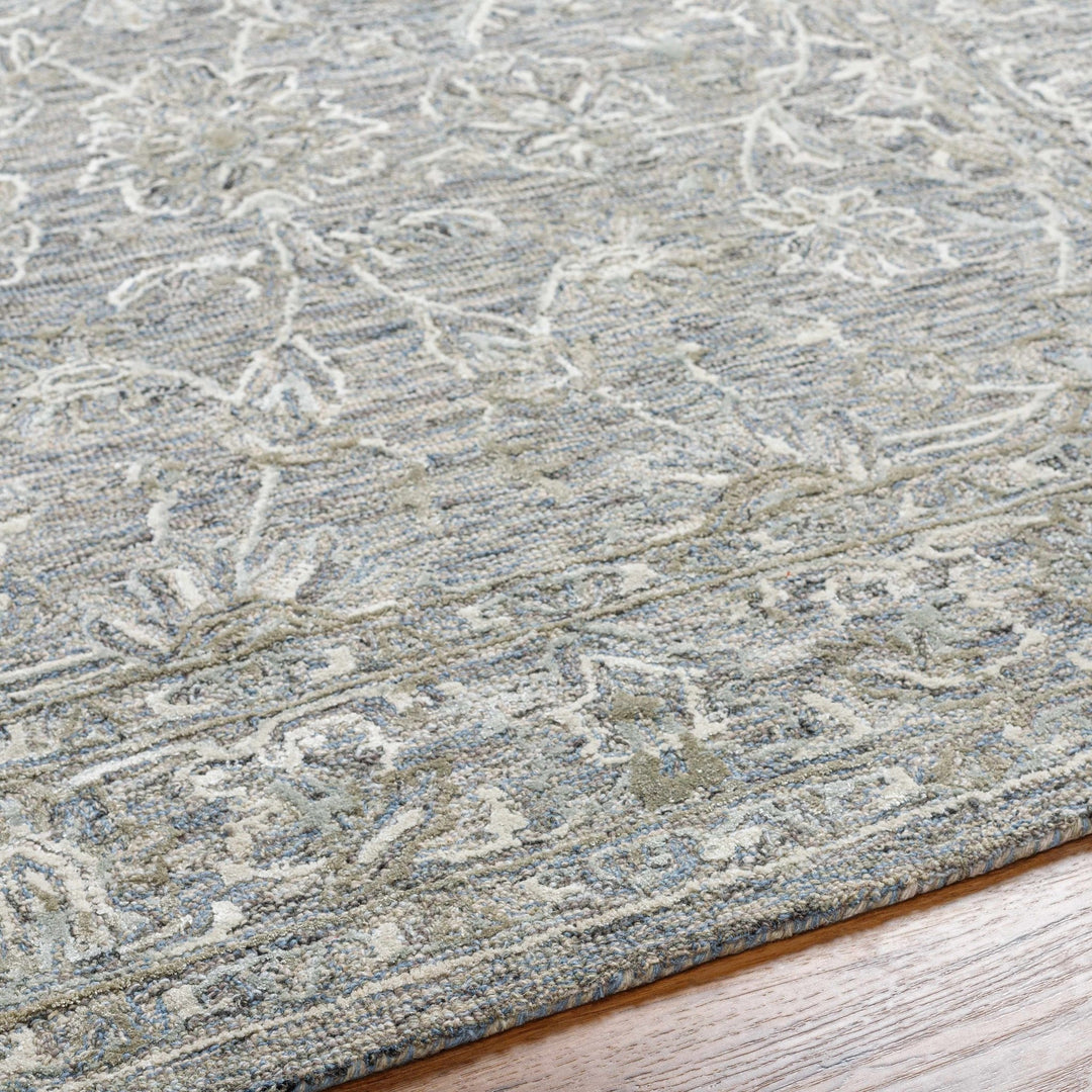 Eriline Traditional Gray And Ivory Area Rug - The Rug Decor