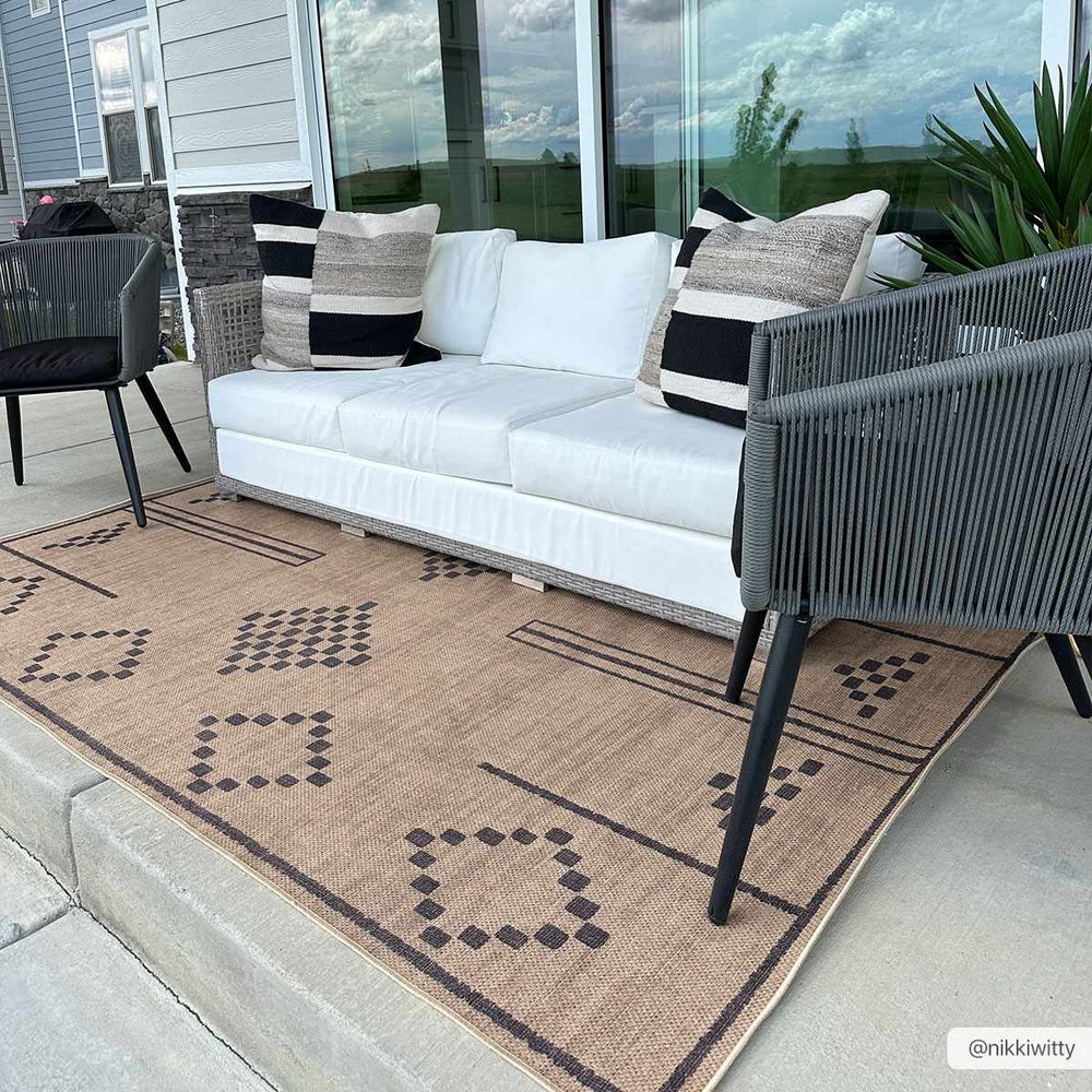 Fathi Traditional Style Tan And Taupe Washable Rug - The Rug Decor