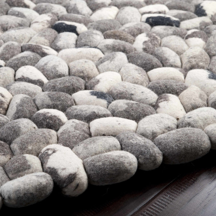 Fillmore Modern Style Gray And White Hand Woven Area Rug - The Rug Decor
