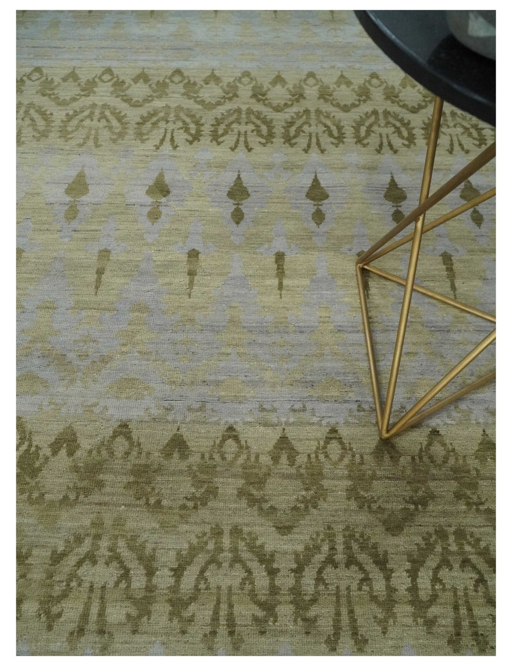 Fine Green 8x10 Hand Knotted Beige, Olive and Silver Traditional Wool Rug - The Rug Decor