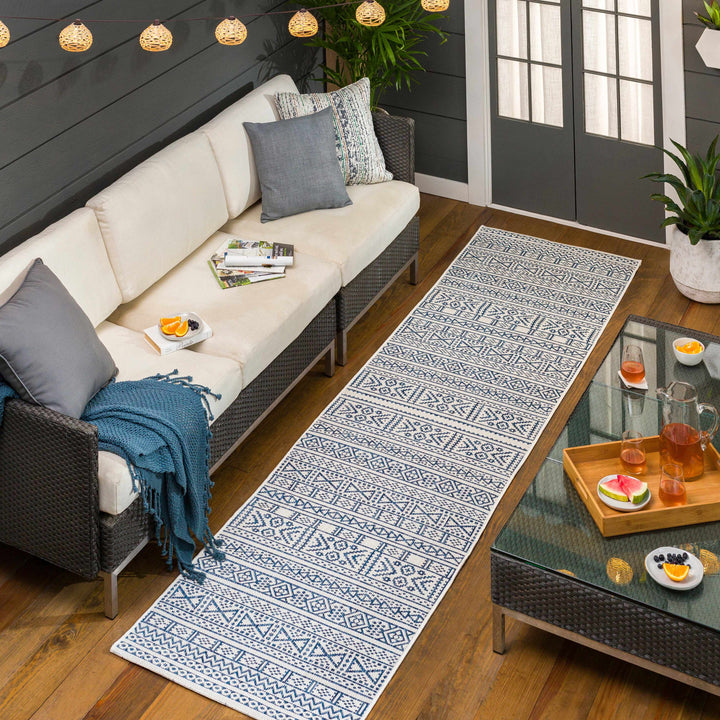 Freshwater Ivory And Blue Modern Style Outdoor Area Rug
