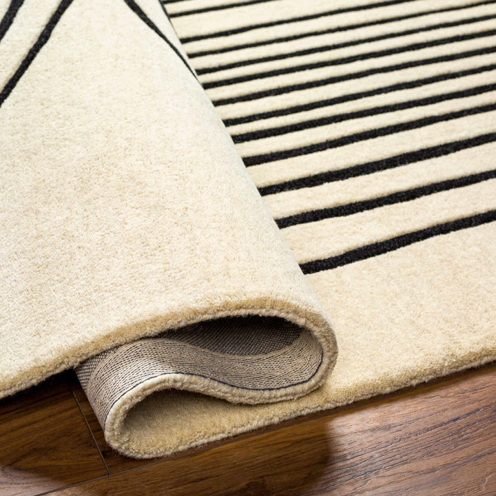Fuat Hand - Tufted Contemporary Ivory And Black Rug - The Rug Decor