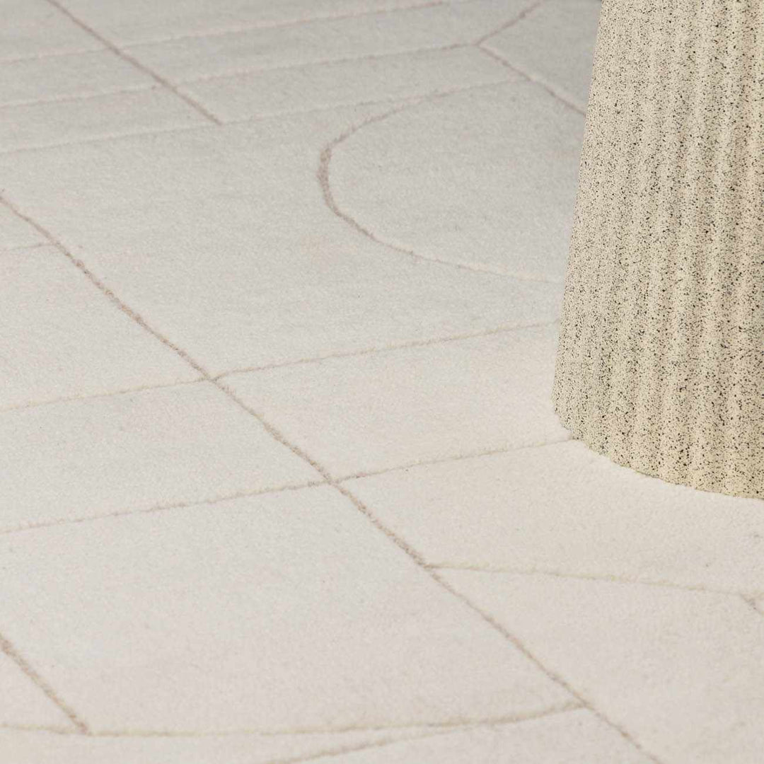 Fusao Modern Geometrical Design Ivory Area Rug - The Rug Decor