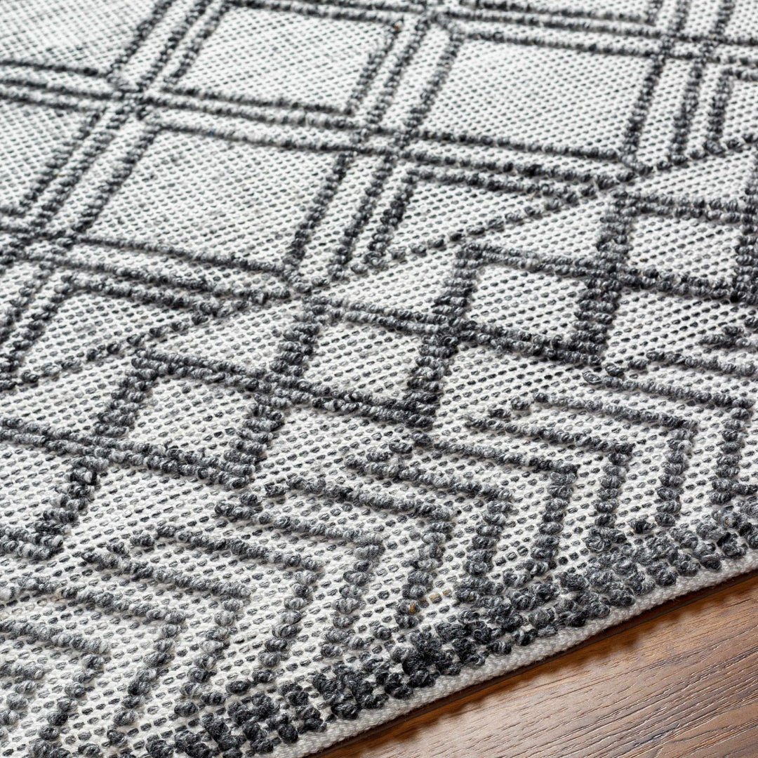 Gada Modern Geometric Design White And Black Hand Woven Rug - The Rug Decor