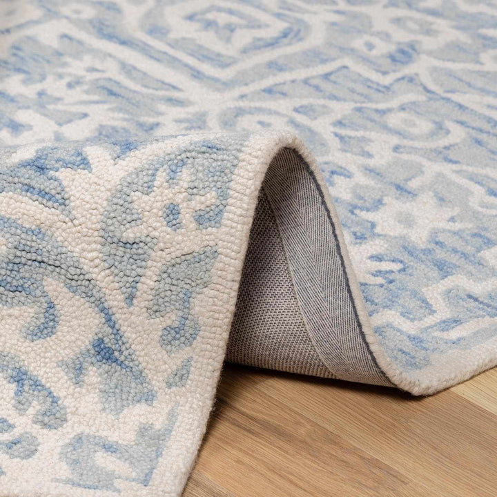 Gagebrook Traditional Blue And White Wool Area Rug - The Rug Decor