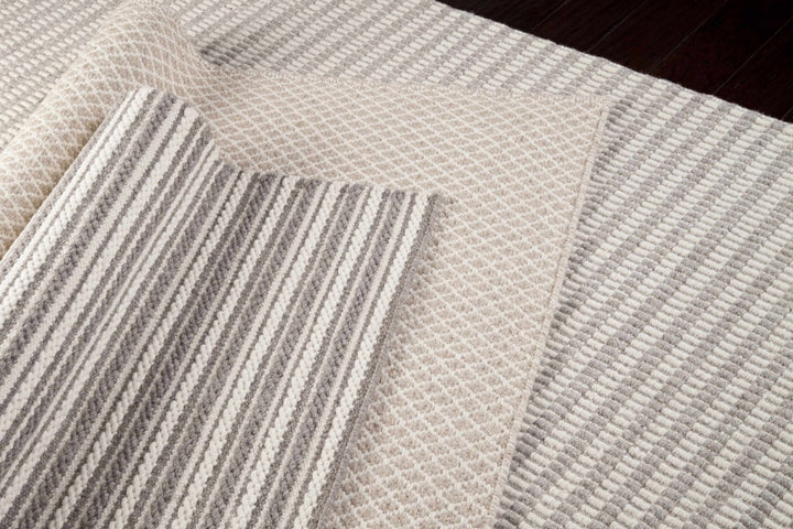 Garrattsville Contemporary Stripes Gray And Ivory Rug - The Rug Decor