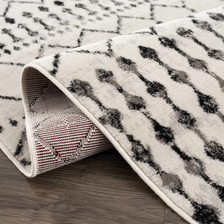 Geometrical chevron design Beige and Charcoal Tribal Trellis Multi Size Area Rug - The Rug Decor