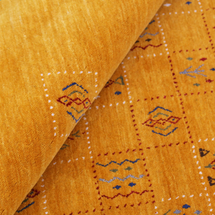 Gold Center Pattern Hand Loomed Wool Area Rug - The Rug Decor