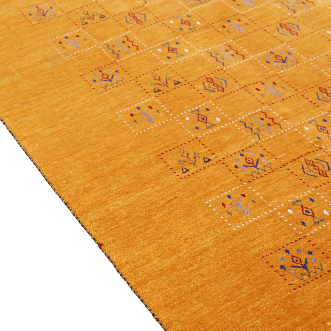 Gold Center Pattern Hand Loomed Wool Area Rug - The Rug Decor