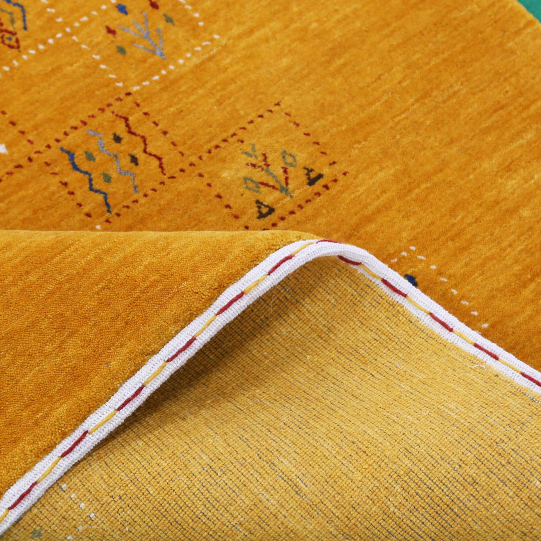 Gold Center Pattern Hand Loomed Wool Area Rug - The Rug Decor