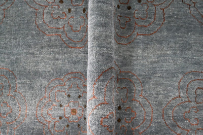 Gray, Silver and Charcoal Traditional Design Hand Knotted 9.6x13.6 Wool and Bamboo Silk Area Rug - The Rug Decor