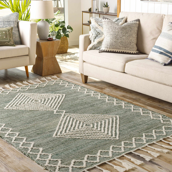 Guiuan Contemporary Geometrical Green And Ivory Rug