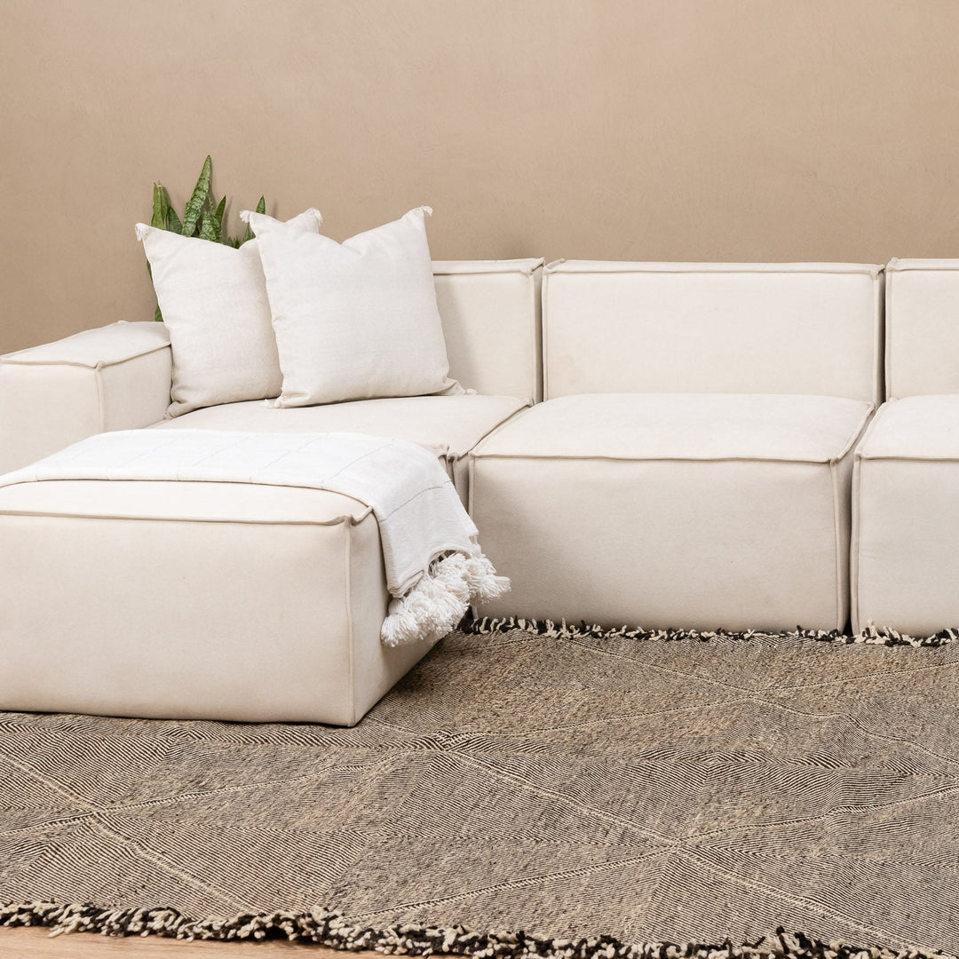 Hand Knotted Contemporary Moroccan Black And White Wool 6x8.6 Rug - The Rug Decor