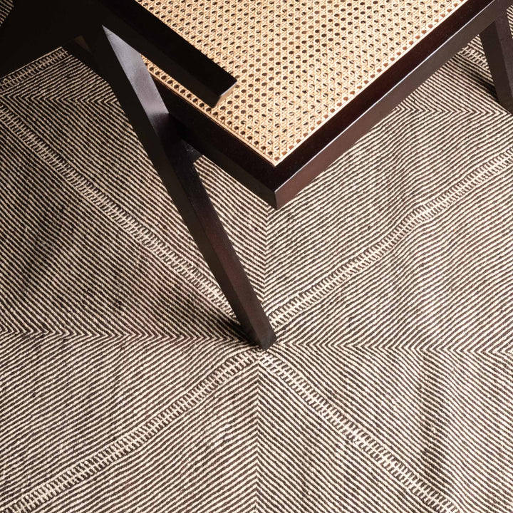 Hand Knotted Contemporary Moroccan Black And White Wool 6x8.6 Rug - The Rug Decor