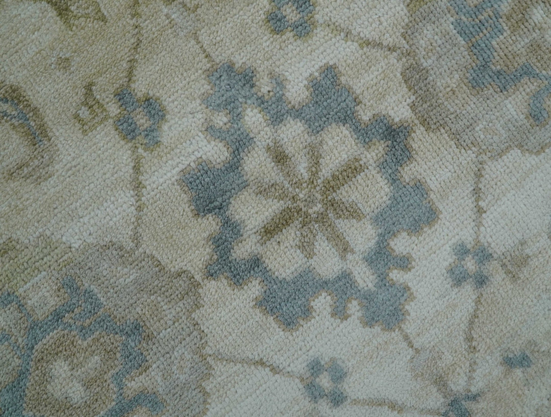 Hand Knotted Traditional Oushak Design Ivory And Gray 6x9 Wool Rug - The Rug Decor