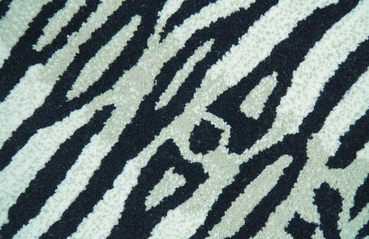 Hand Tufted 3x5 Black And White Animal Tiger Wool Area Rug - The Rug Decor