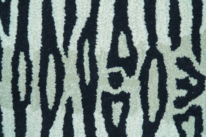 Hand Tufted 3x5 Black And White Animal Tiger Wool Area Rug - The Rug Decor