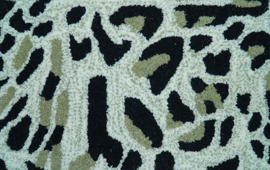 Hand Tufted Animal Cat White And Black 2x3 Wool Area Rug - The Rug Decor